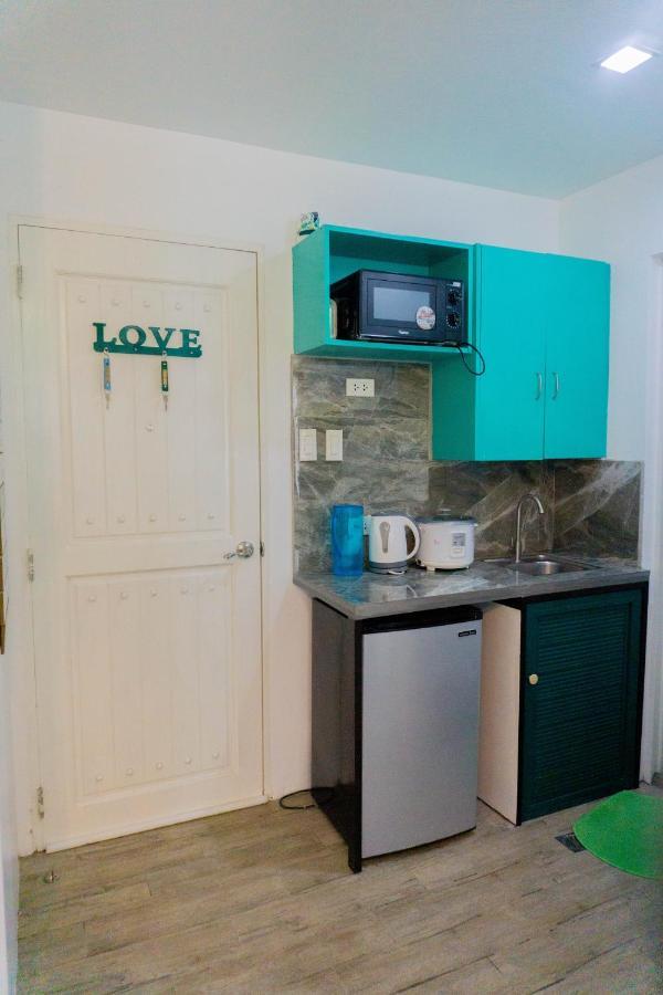 タガイタイRetreat Haven In La Bella Tagaytayアパートメント エクステリア 写真